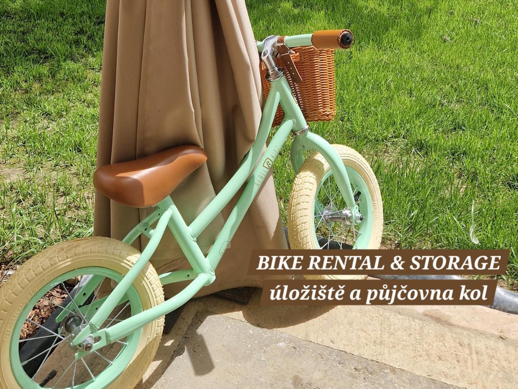 Villa Follemira Cz - Kitchen - Garden - Bike Storage Pencin Exteriér fotografie